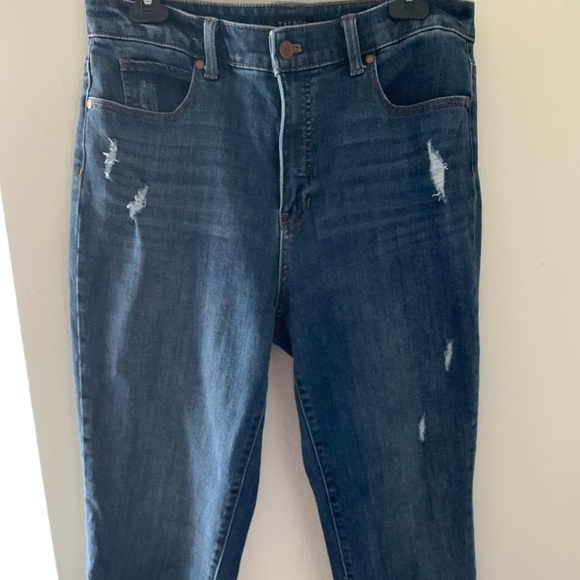 Talbots Flawless Five Pocket Slim Straight Jeans - Picture 2 of 8